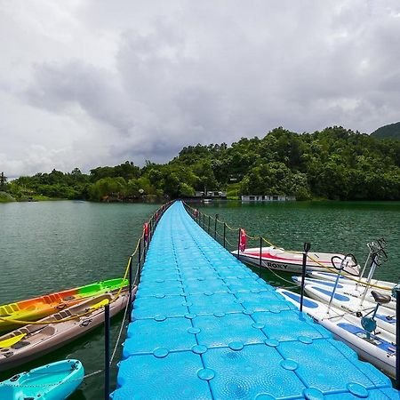 Roxy Tasik Biru Resort City Bau Luaran gambar