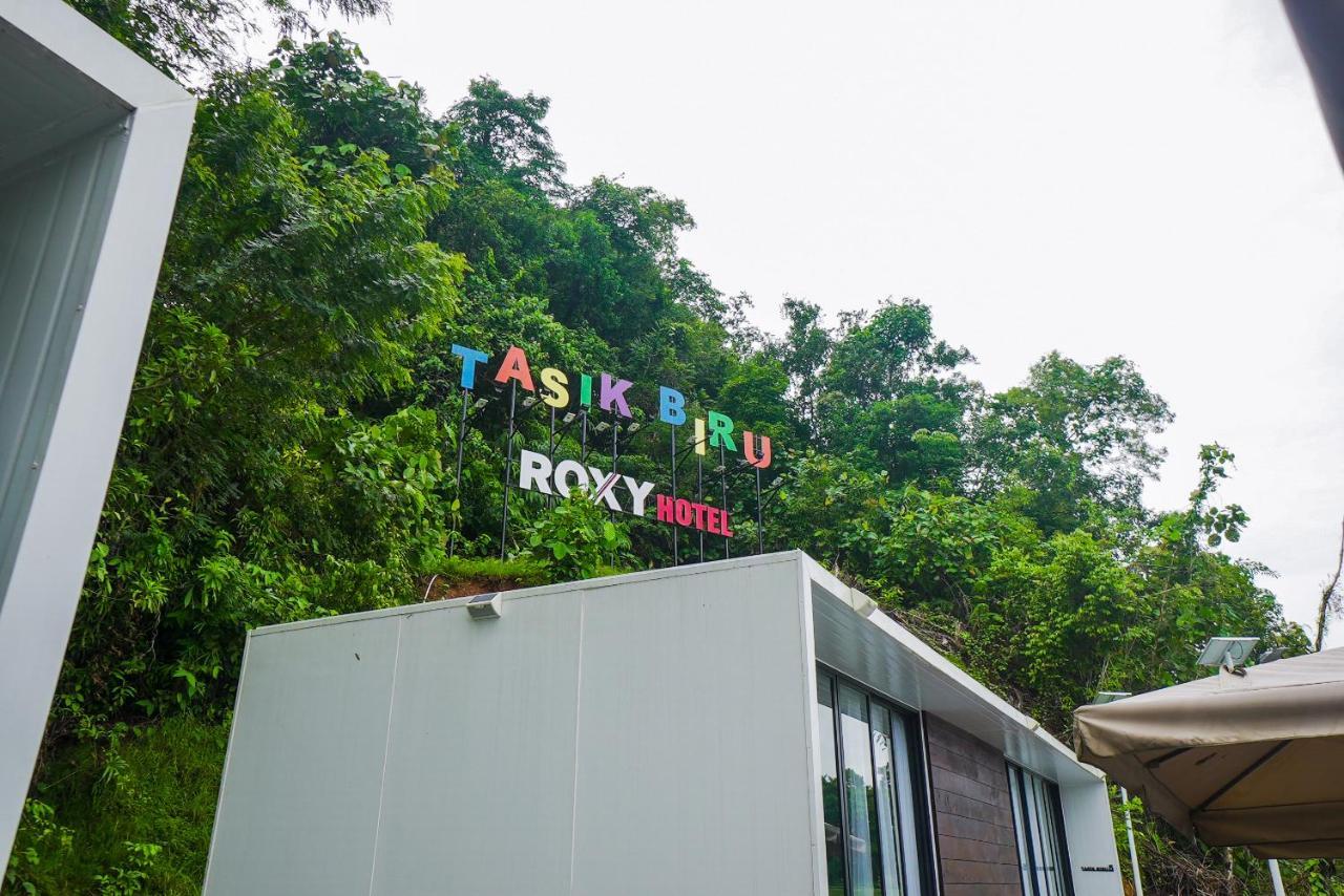 Roxy Tasik Biru Resort City Bau Luaran gambar