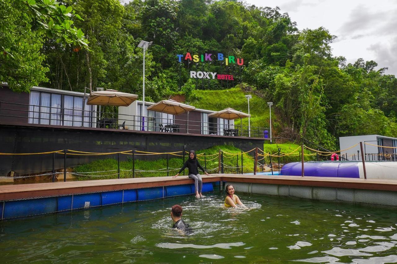 Roxy Tasik Biru Resort City Bau Luaran gambar